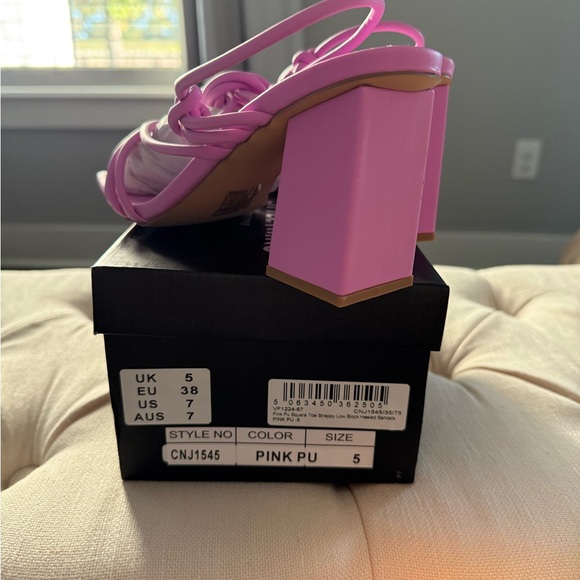 NEW PrettyLittleThing Pink Strappy Heeled Sandals Size‎ 7 - Picture 5 of 9